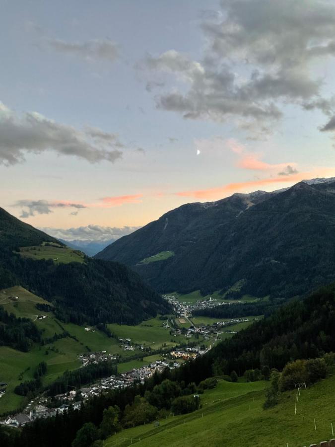 Ortnerhof Apartment Ahrntal ภายนอก รูปภาพ