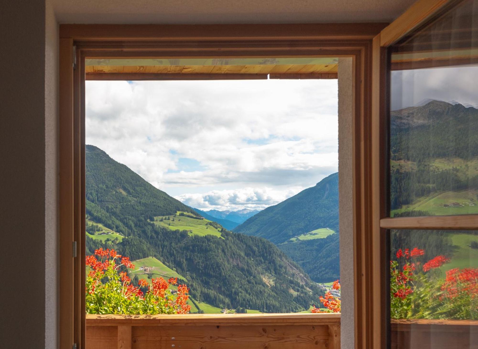 Ortnerhof Apartment Ahrntal ภายนอก รูปภาพ